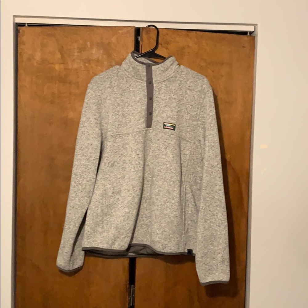 L.L. Bean Slightly Fitted Grey 1/4 Button Up